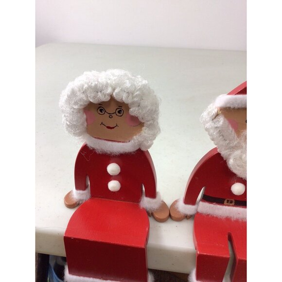 Vintage Wooden Christmas Mr & Mrs Claus Mantle Pieces - Picture 2 of 7